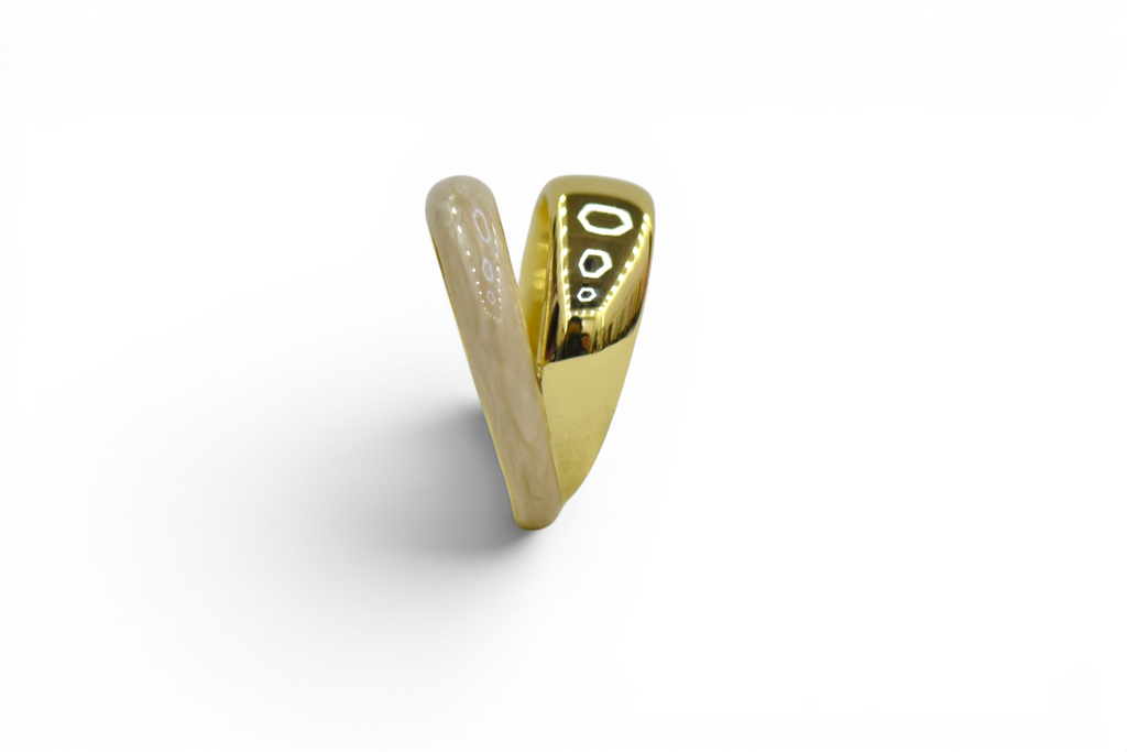 ES07-68651608 Ring