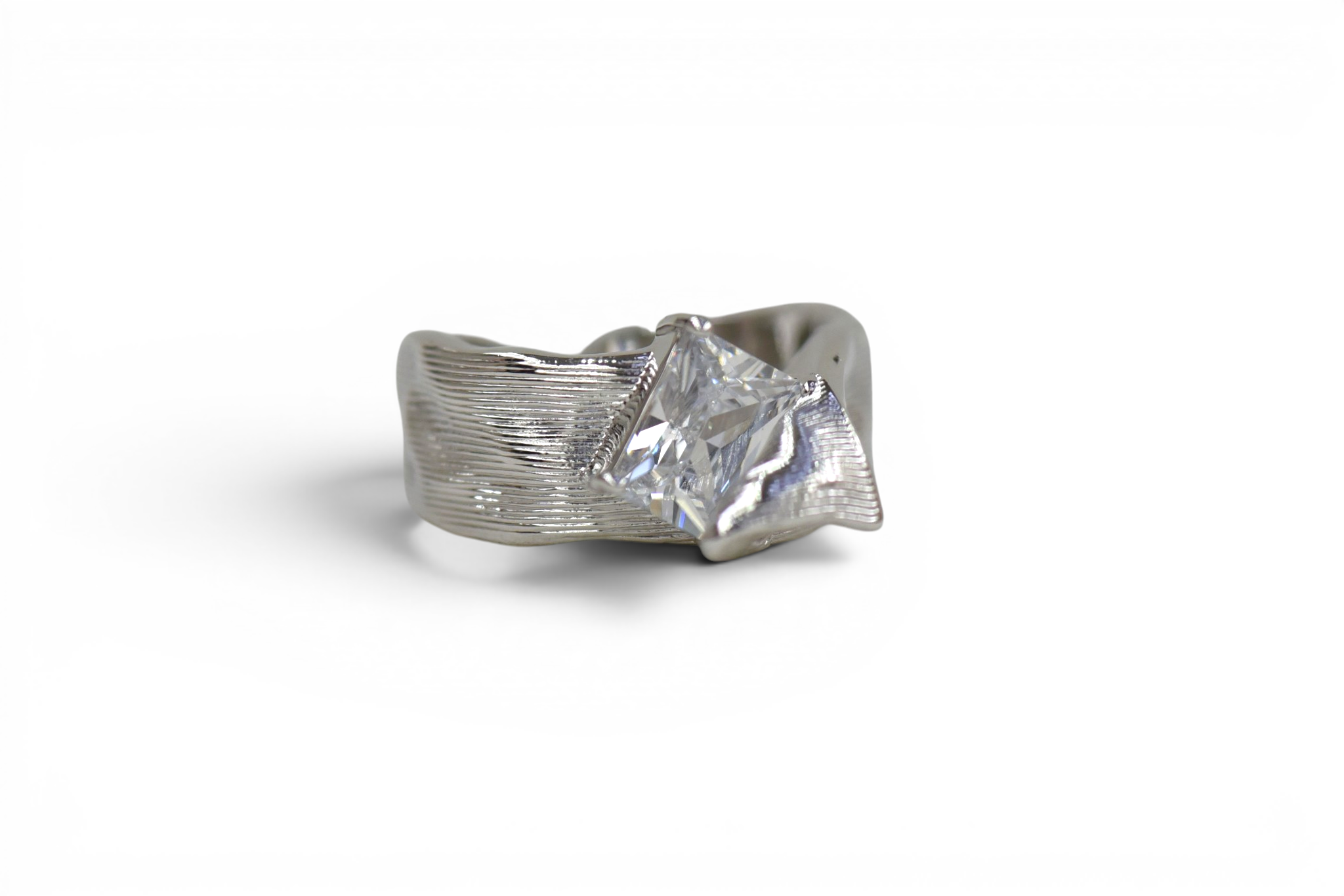 ES07-68651627 Ring