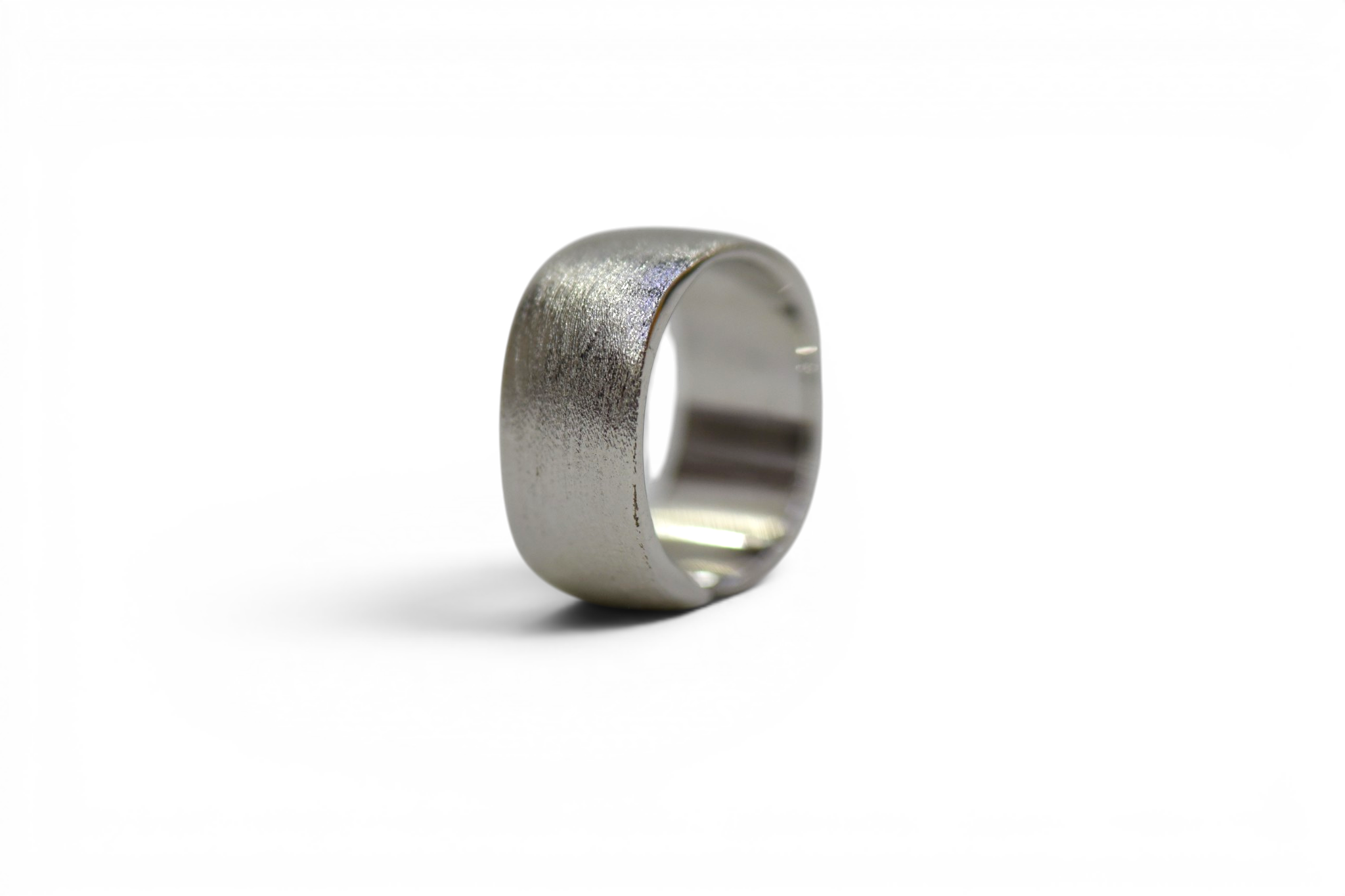 ES07-68651630 Ring